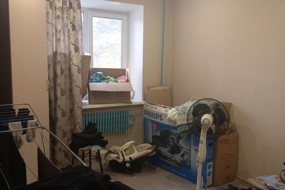 Продаётся 3-комнатная квартира, 61.7 м²