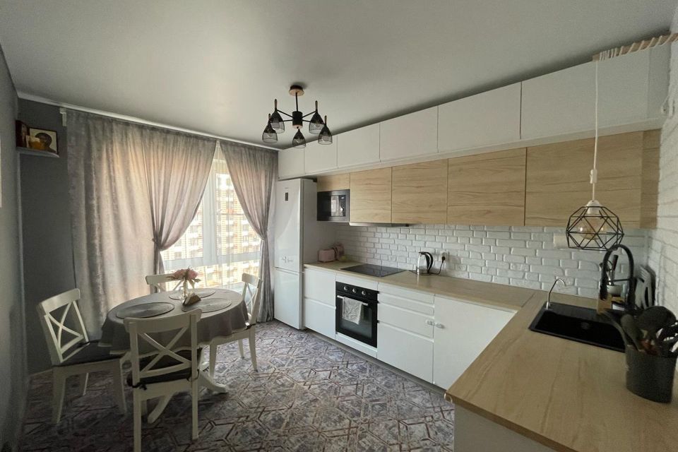 Продаётся 3-комнатная квартира, 68 м²