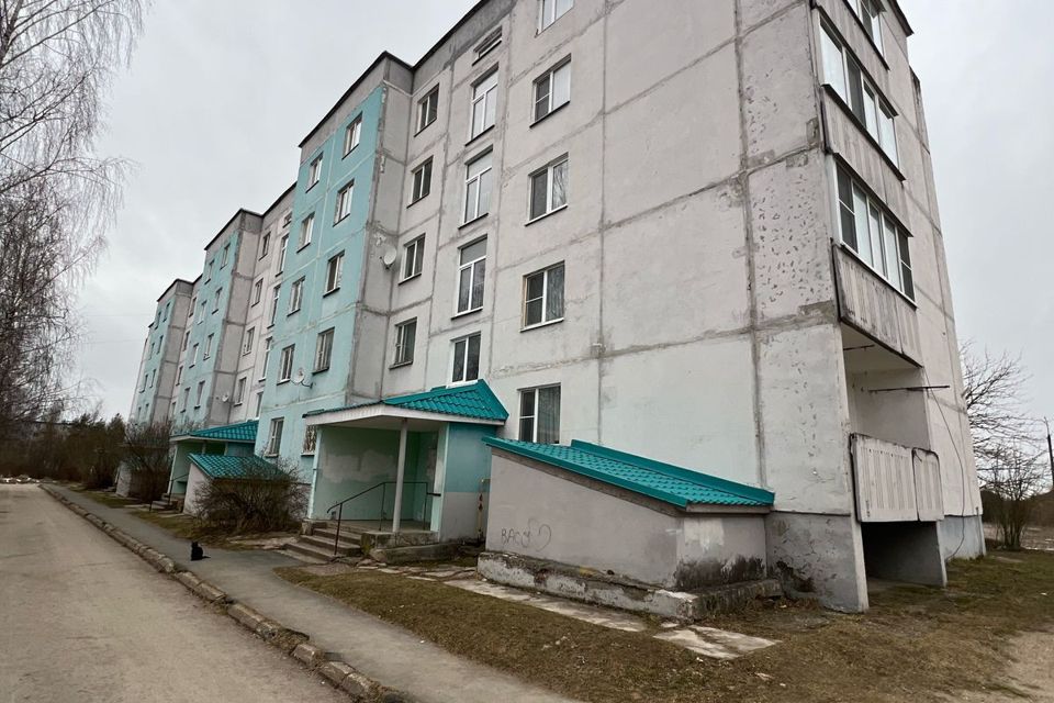 Продаётся 4-комнатная квартира, 83 м²
