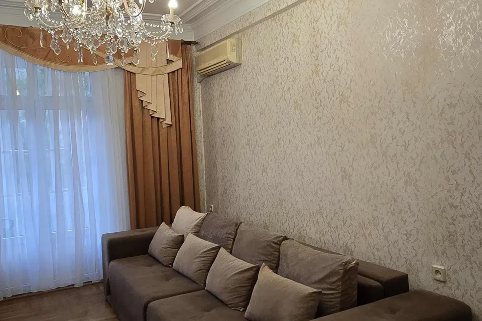 Продаётся 2-комнатная квартира, 60 м²