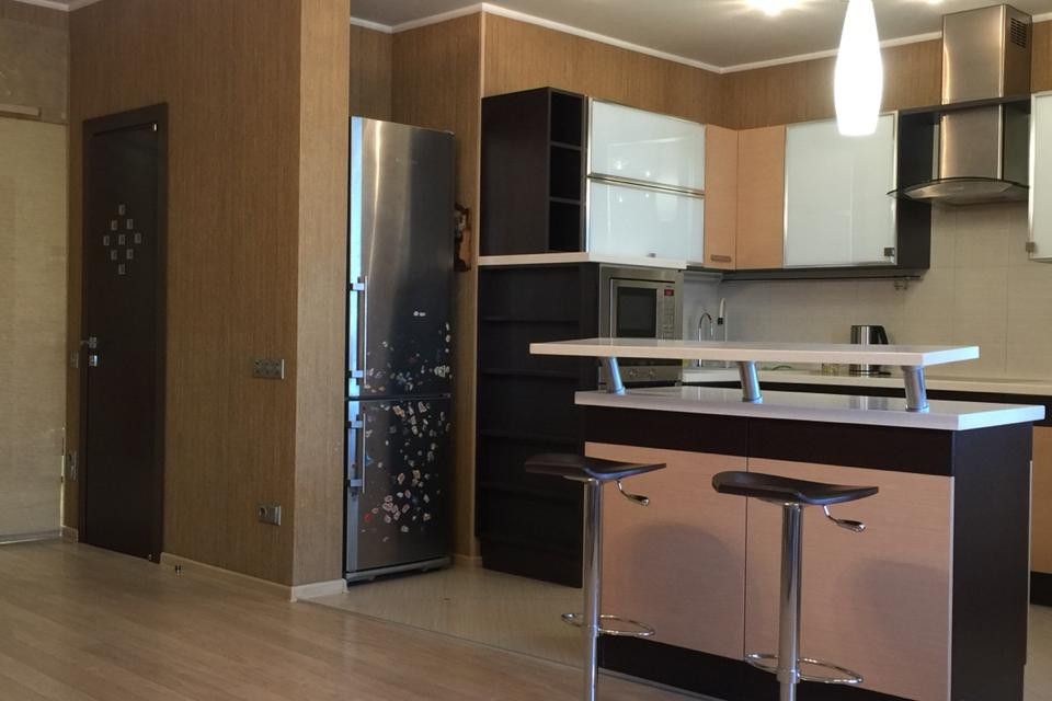 Продаётся 2-комнатная квартира, 67.1 м²