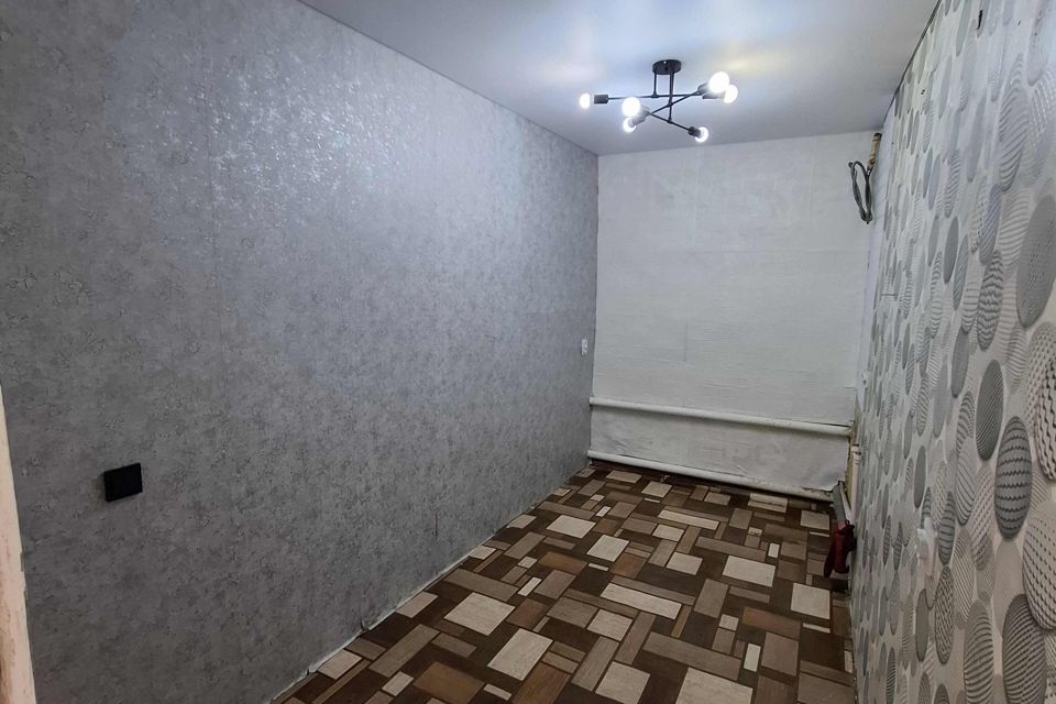 Продаётся 3-комнатная квартира, 57.9 м²