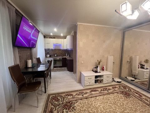 Продаётся 2-комнатная квартира, 46.2 м²