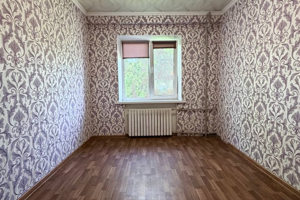 Продаётся 3-комнатная квартира, 41 м²