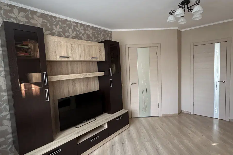 Продаётся 1-комнатная квартира, 37.3 м²