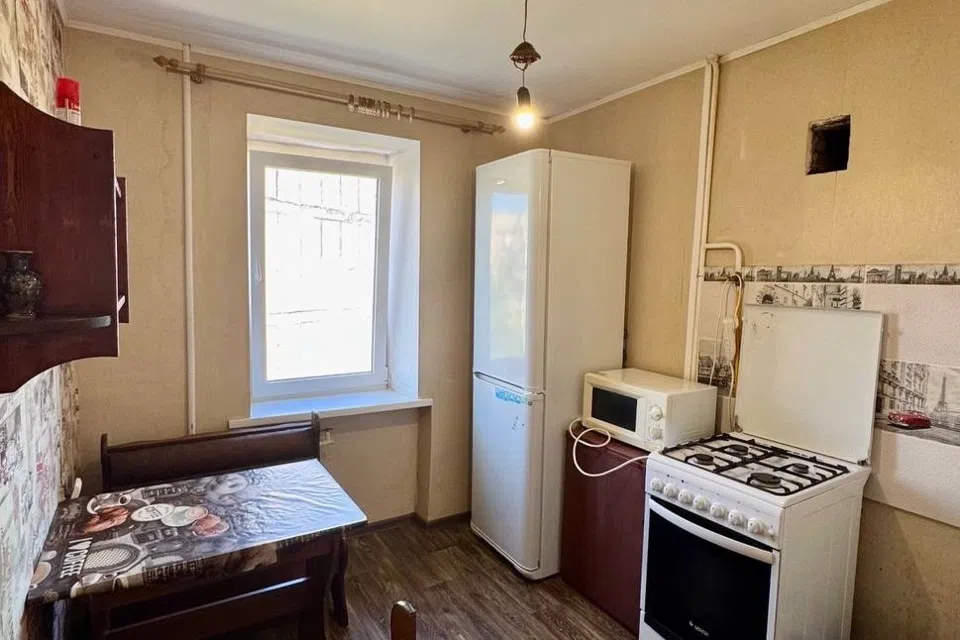 Продаётся 3-комнатная квартира, 61.9 м²
