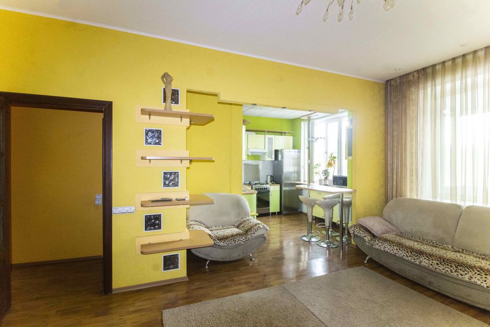 Продаётся 3-комнатная квартира, 76.9 м²