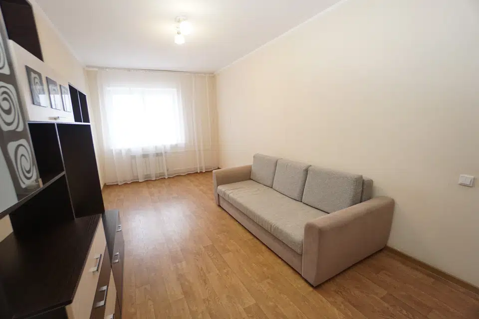 Продаётся 2-комнатная квартира, 60.4 м²