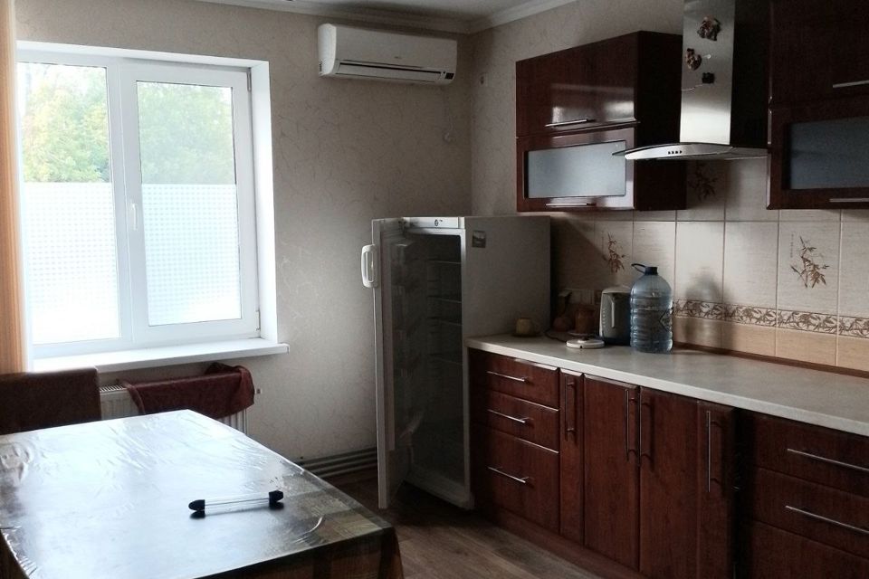 Сдаётся офис, 300 м²