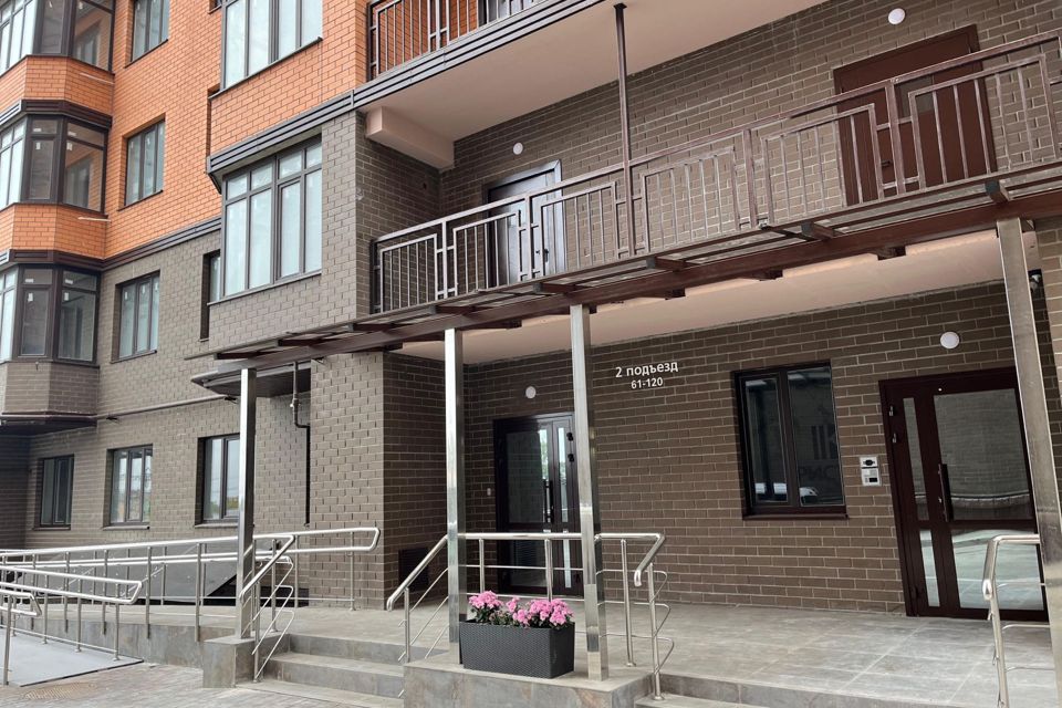 Продаётся 2-комнатная квартира, 70.4 м²