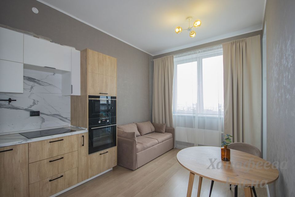 Продаётся 1-комнатная квартира, 43 м²