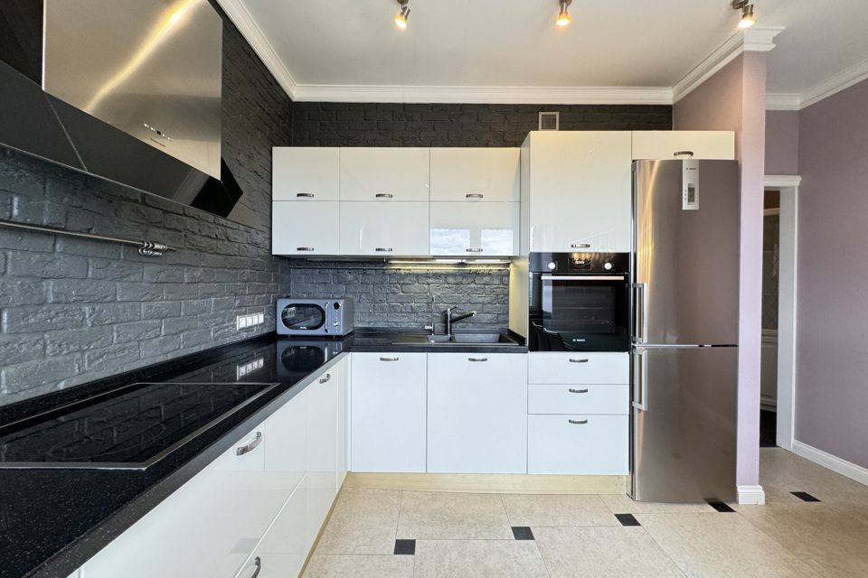 Продаётся 2-комнатная квартира, 73 м²