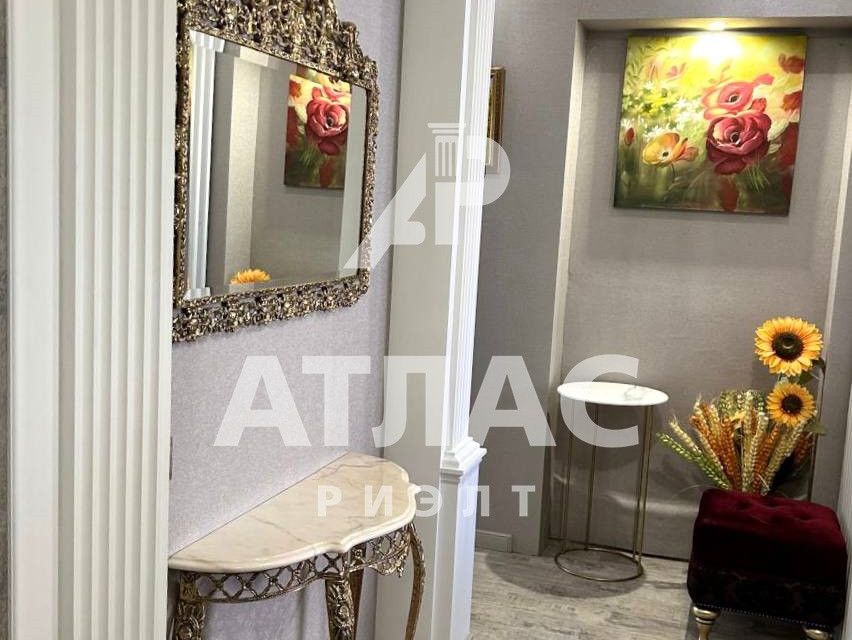 Продаётся 2-комнатная квартира, 82.5 м²