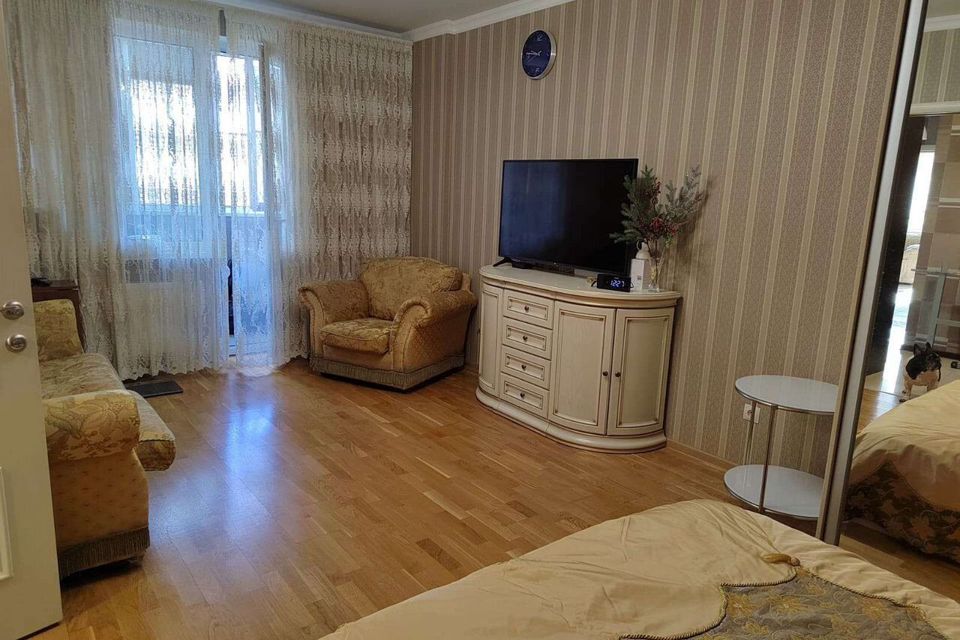 Продаётся 2-комнатная квартира, 79 м²