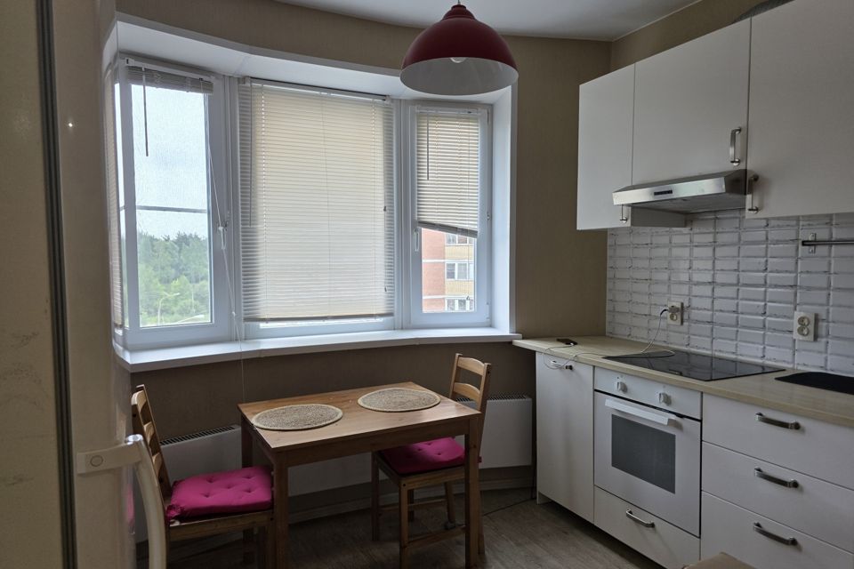 Продаётся 1-комнатная квартира, 39.5 м²