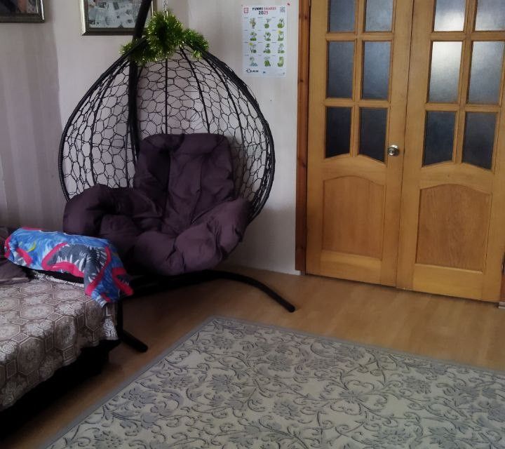 Продаётся 4-комнатная квартира, 77 м²