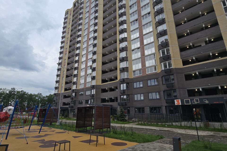 Продаётся 2-комнатная квартира, 62 м²