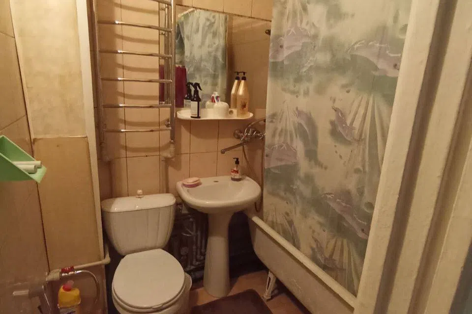 Продаётся 3-комнатная квартира, 55.8 м²