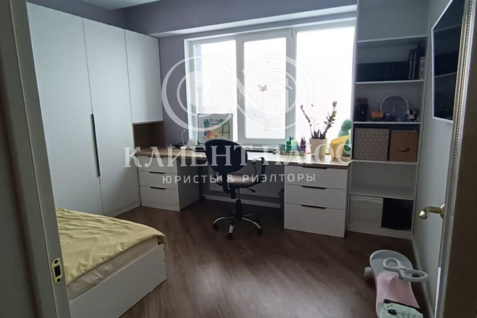 Продаётся 2-комнатная квартира, 87 м²