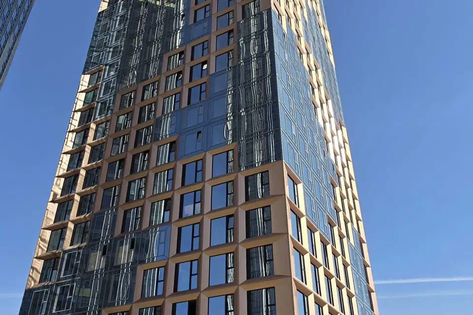 Продаётся 2-комнатная квартира, 61 м²