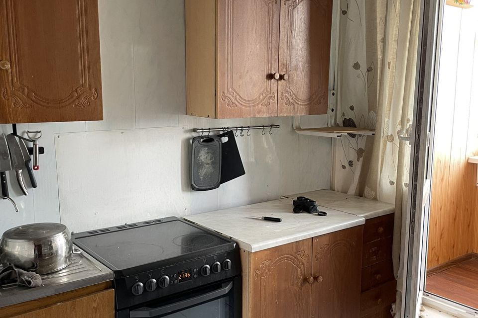 Продаётся 1-комнатная квартира, 42 м²