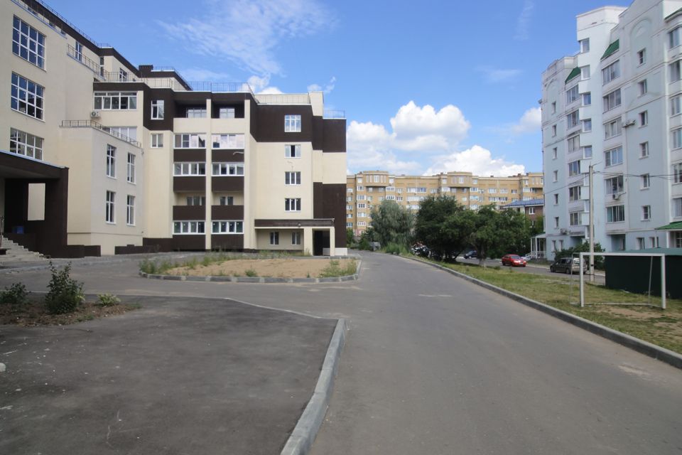 Продаётся 1-комнатная квартира, 47.4 м²