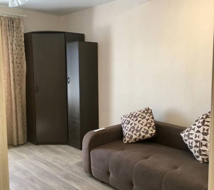 Продаётся 1-комнатная квартира, 44 м²