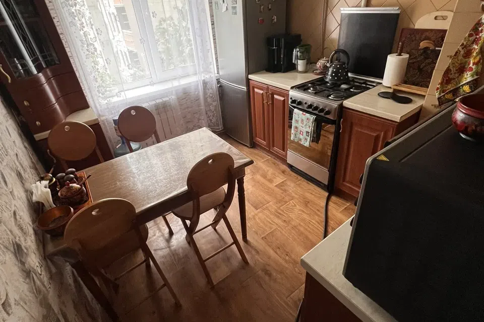Продаётся 3-комнатная квартира, 63.6 м²
