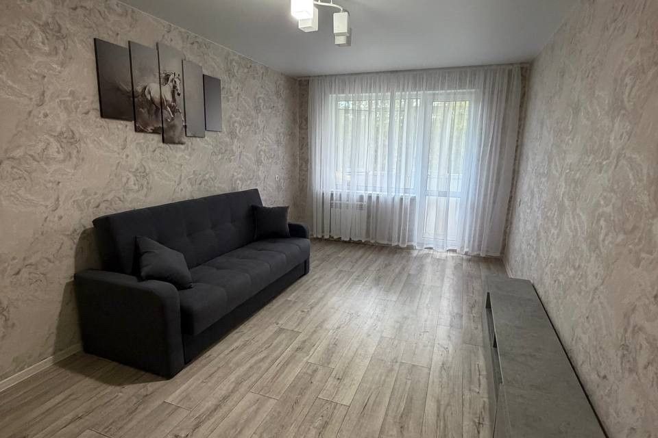 Продаётся 1-комнатная квартира, 32 м²
