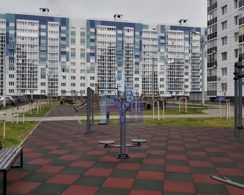 Продаётся 2-комнатная квартира, 67.8 м²