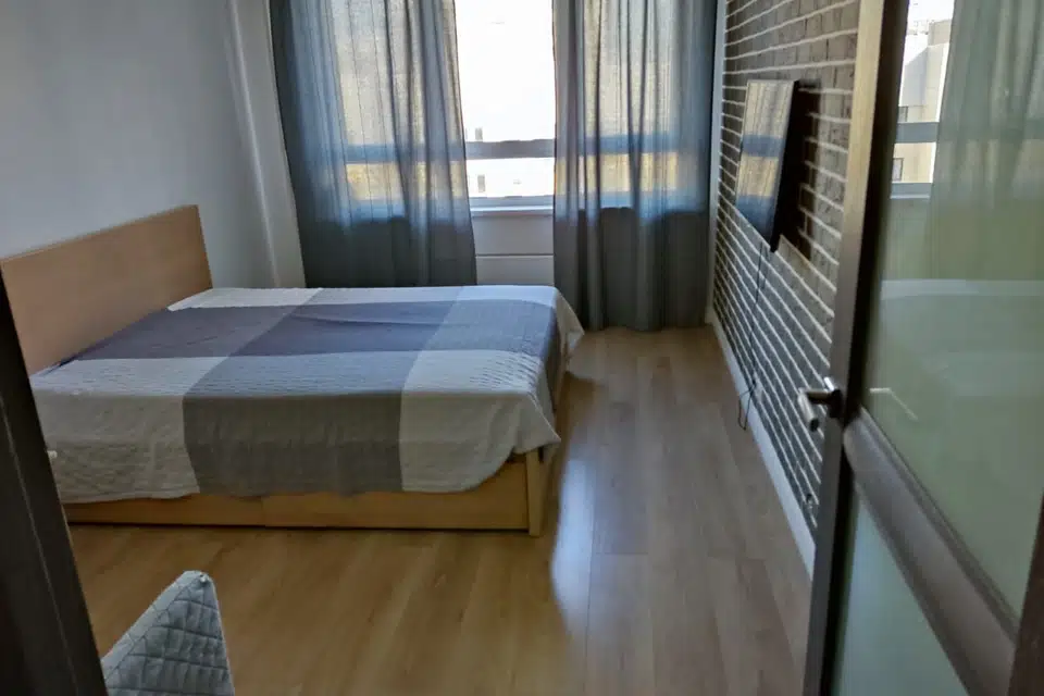 Продаётся 1-комнатная квартира, 37.3 м²