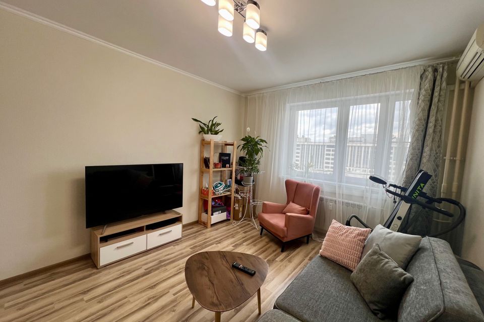 Продаётся 2-комнатная квартира, 61.5 м²