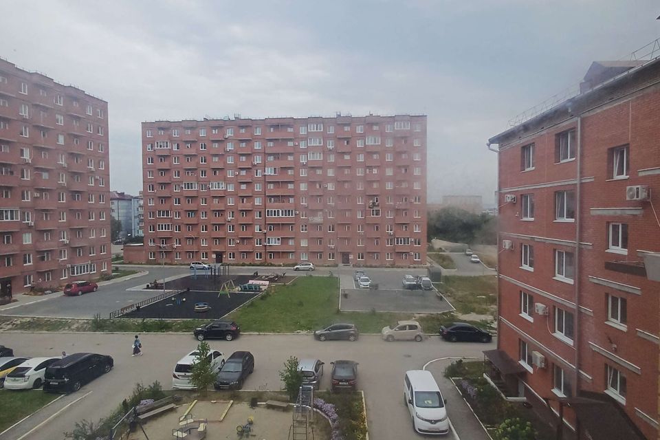 Продаётся 2-комнатная квартира, 60.5 м²