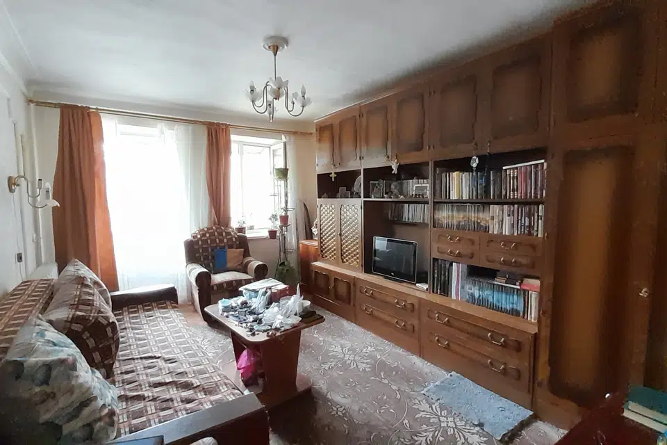 Продаётся 3-комнатная квартира, 53.7 м²