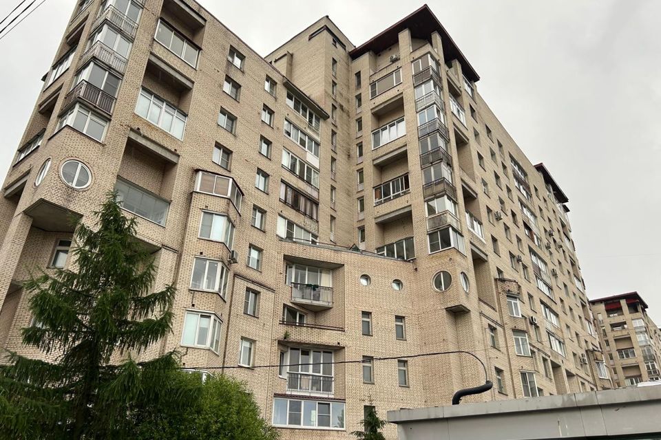 Продаётся 2-комнатная квартира, 64.6 м²