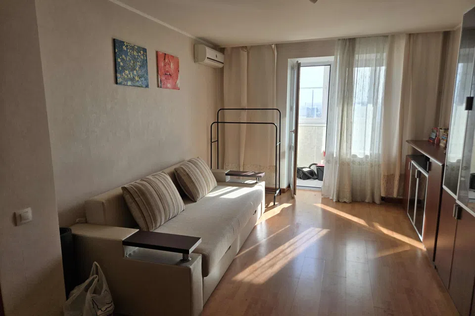 Продаётся 1-комнатная квартира, 41 м²