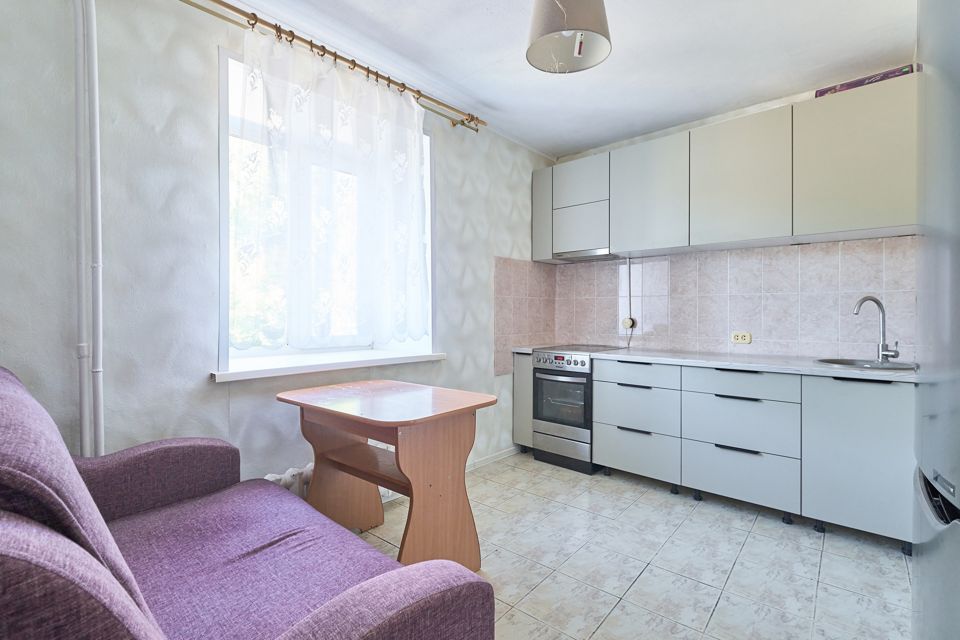 Продаётся 1-комнатная квартира, 39.8 м²