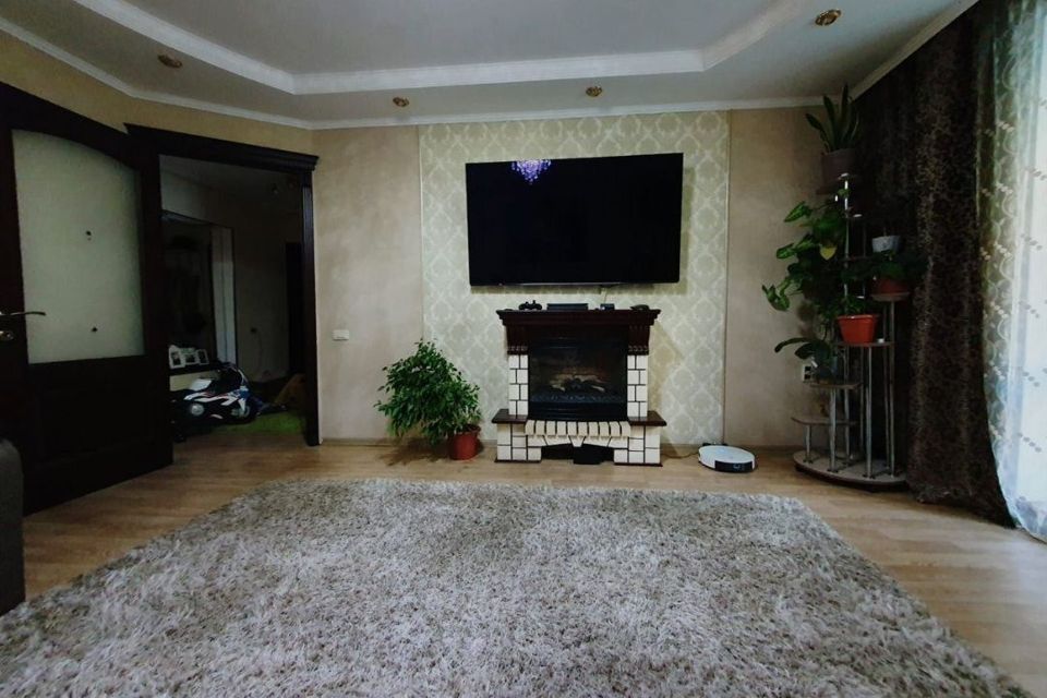 Продаётся 2-комнатная квартира, 56.2 м²