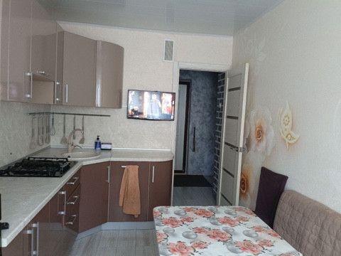 Продаётся 3-комнатная квартира, 62.6 м²