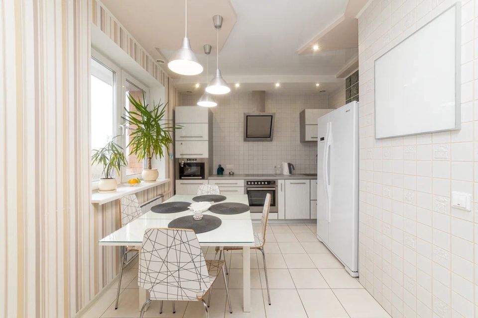 Продаётся 4-комнатная квартира, 88.3 м²