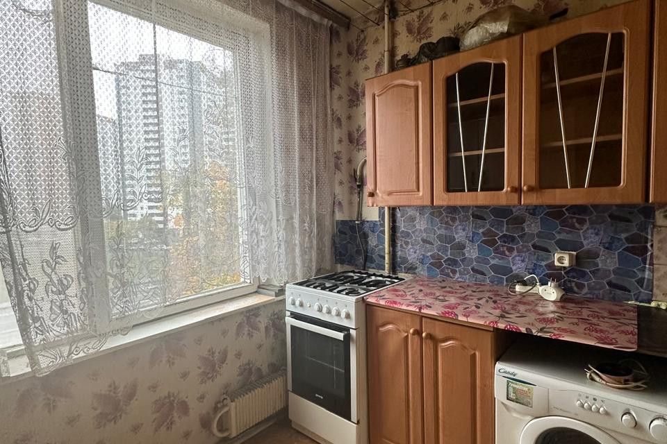 Продаётся 3-комнатная квартира, 58.6 м²