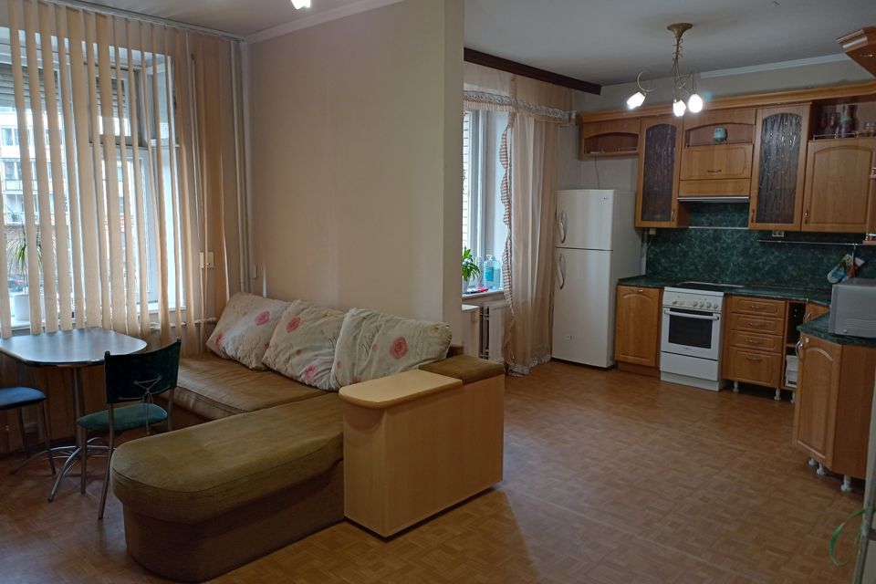 Продаётся 2-комнатная квартира, 64.7 м²