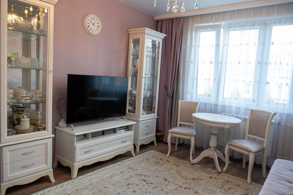 Продаётся 3-комнатная квартира, 77.9 м²