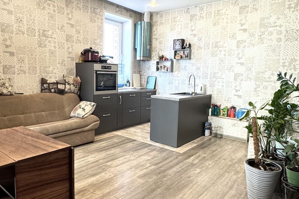 Продаётся 3-комнатная квартира, 97.1 м²
