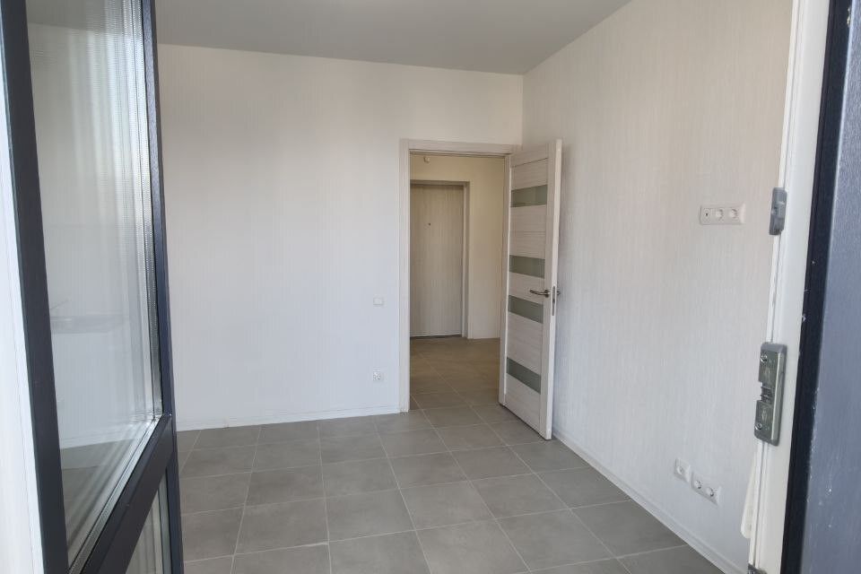 Продаётся 1-комнатная квартира, 42 м²