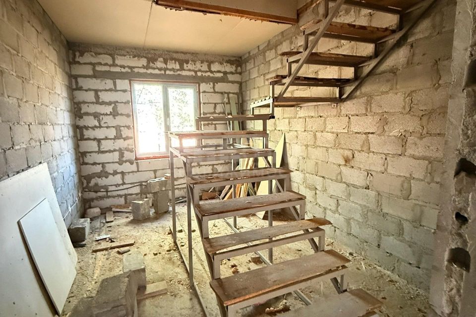 Продаётся 2-этажный дом, 170 м²