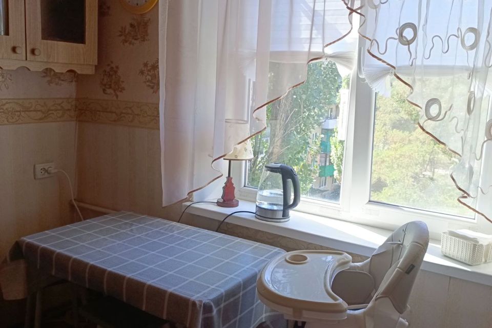 Продаётся 3-комнатная квартира, 54.5 м²