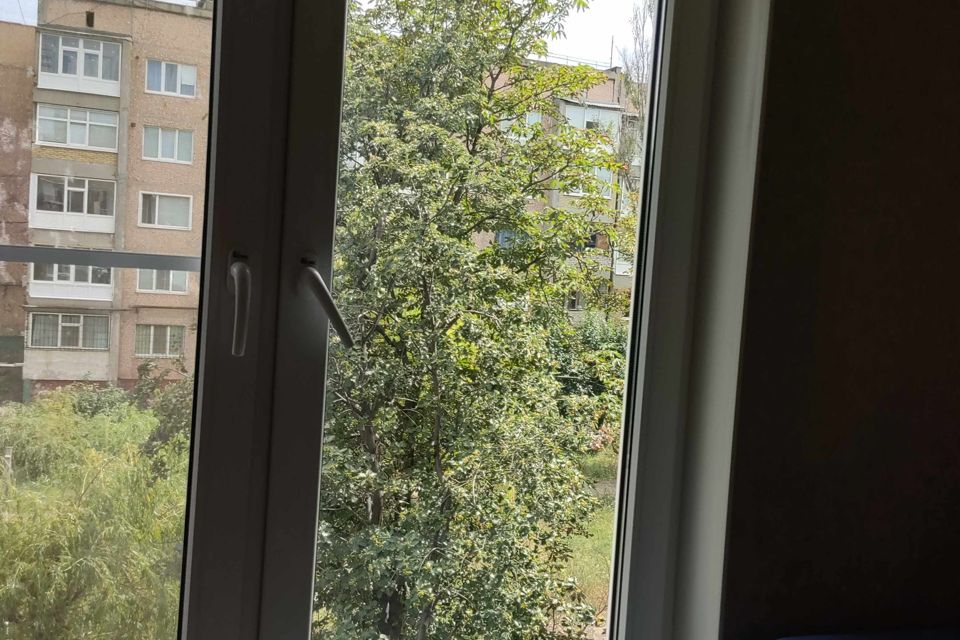 Продаётся 3-комнатная квартира, 70 м²