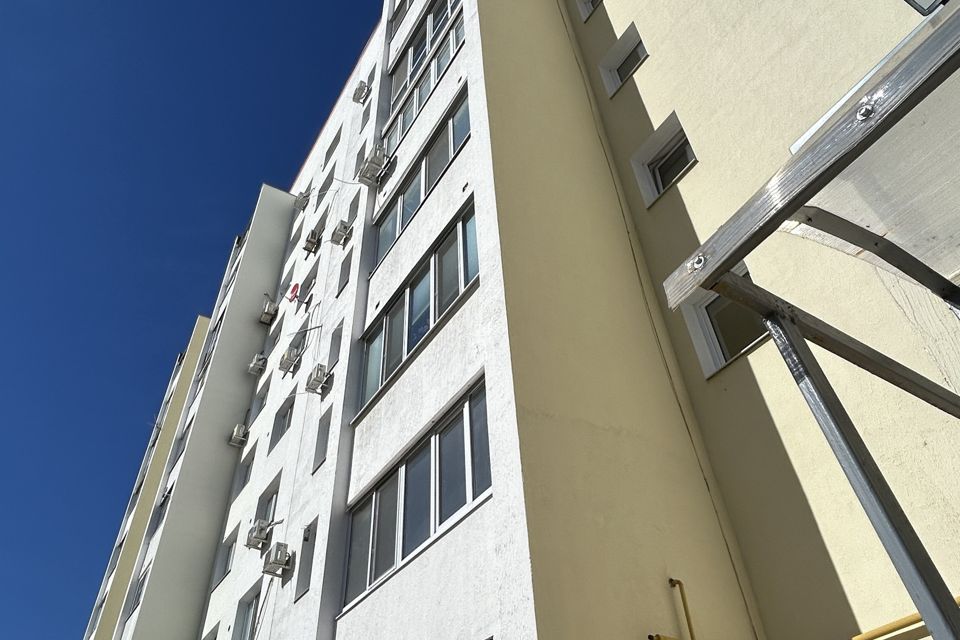 Продаётся 1-комнатная квартира, 41.3 м²