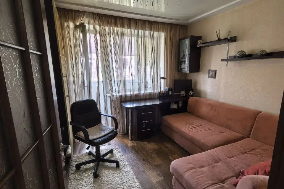 Продаётся 3-комнатная квартира, 63 м²